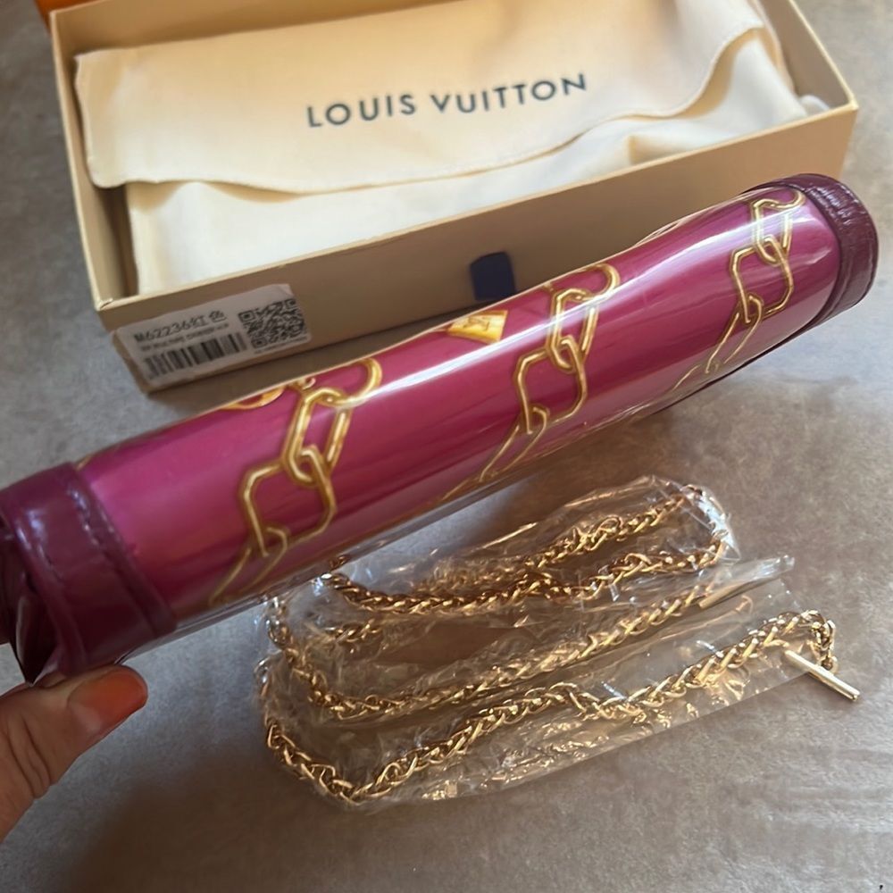 *Authentic* Louis Vuitton *Limited Edition* Charm Wallet Fuschia leather Wallet - Picture 5 of 16